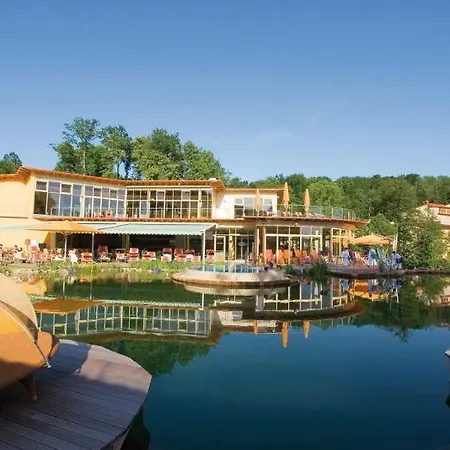 Quellenhotel Heiltherme - 2-thermenresort 4* Bad Waltersdorf