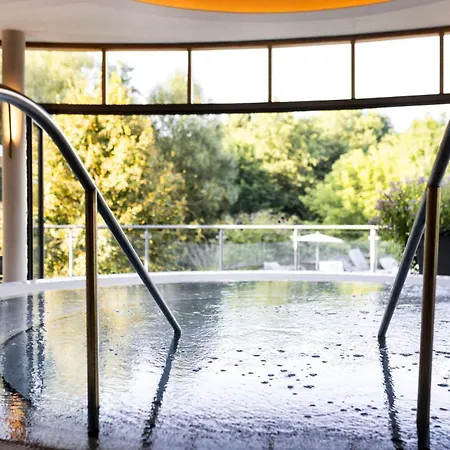 Heilthermen ホテル 4*