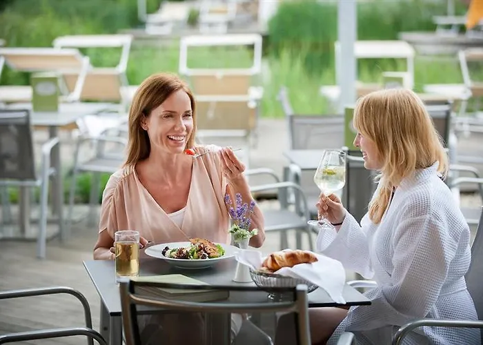 Quellenhotel Heiltherme - 2-thermenresort 4*