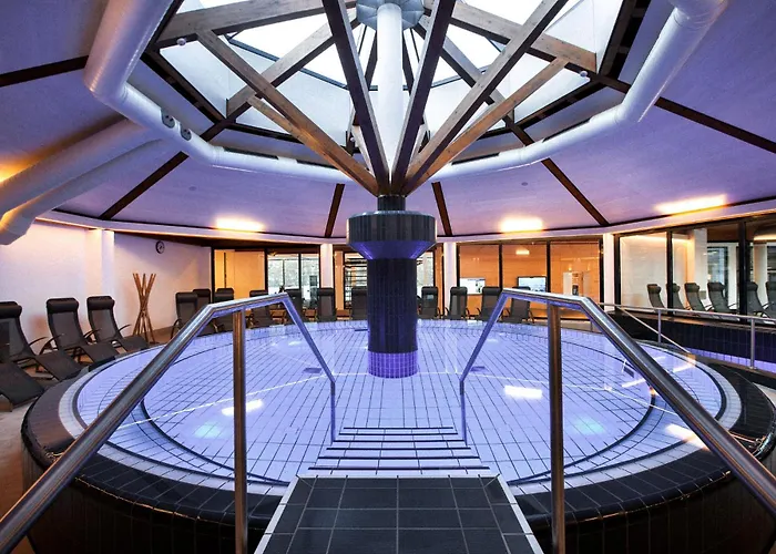 Hotel Quellenhotel Heiltherme - 2-thermenresort